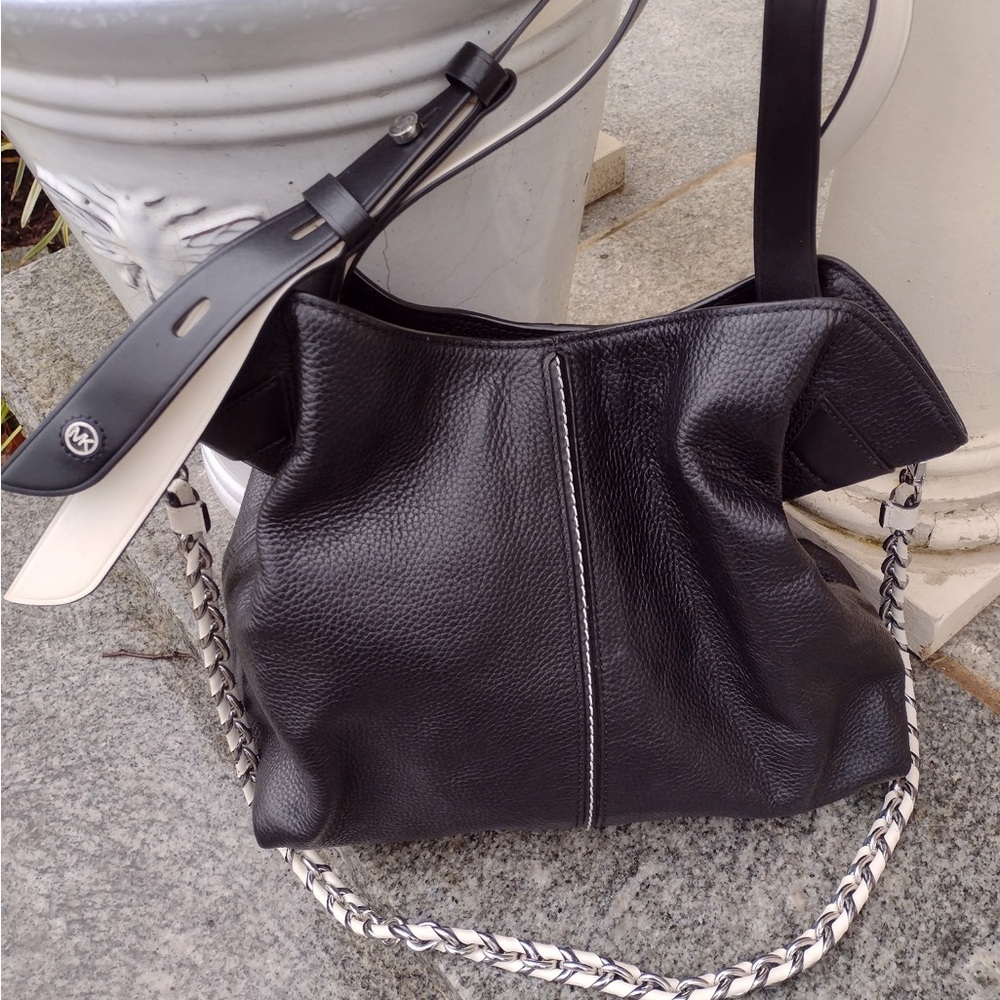 Michael Kors Black Leather Shoulder Bag with Chain Strap